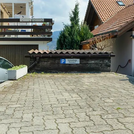 Luna Apartment *